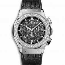 Replica Hublot Classic Fusion Aerofusion Titanium Diamonds 45mm 525.NX.0170.LR.1104